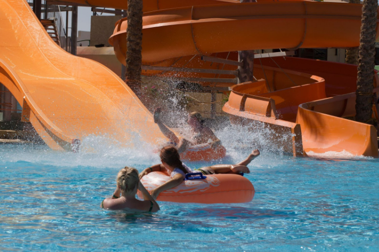 You are currently viewing Exploring the Thrills of Water With Various Types of Water Slides
