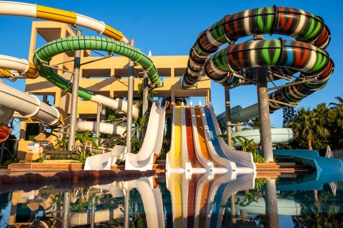 Read more about the article Custom vs. Standard Splash Pads: Which One Fits Your Needs?